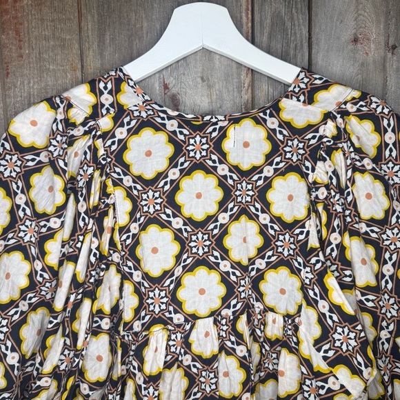 Mille Thalia Top in Merida Black Brown Cream Yellow Retro Floral XXS - Picture 8 of 14